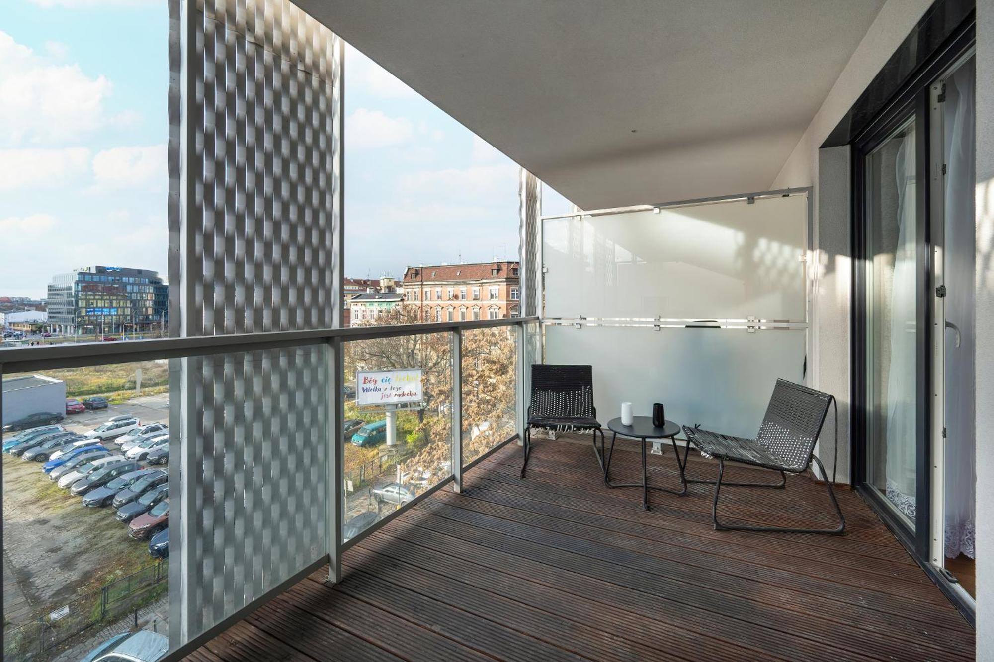 Apartment Wroclaw Atal Tower By Noclegi Renters Exteriör bild