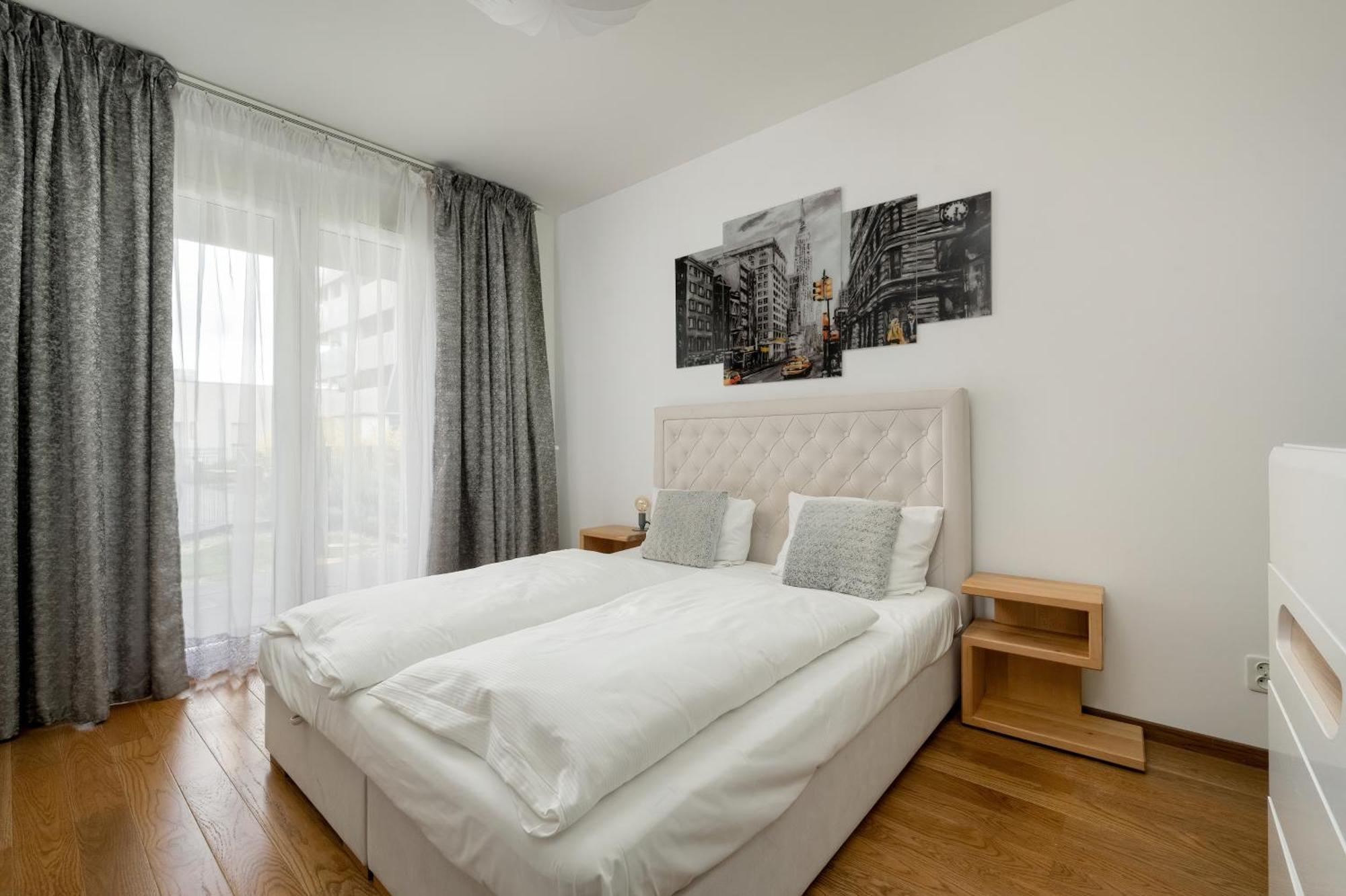 Apartment Wroclaw Atal Tower By Noclegi Renters Exteriör bild